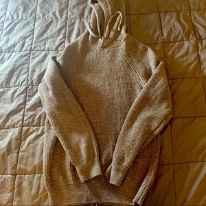 SIZE S KNITTED GREY HOODIE